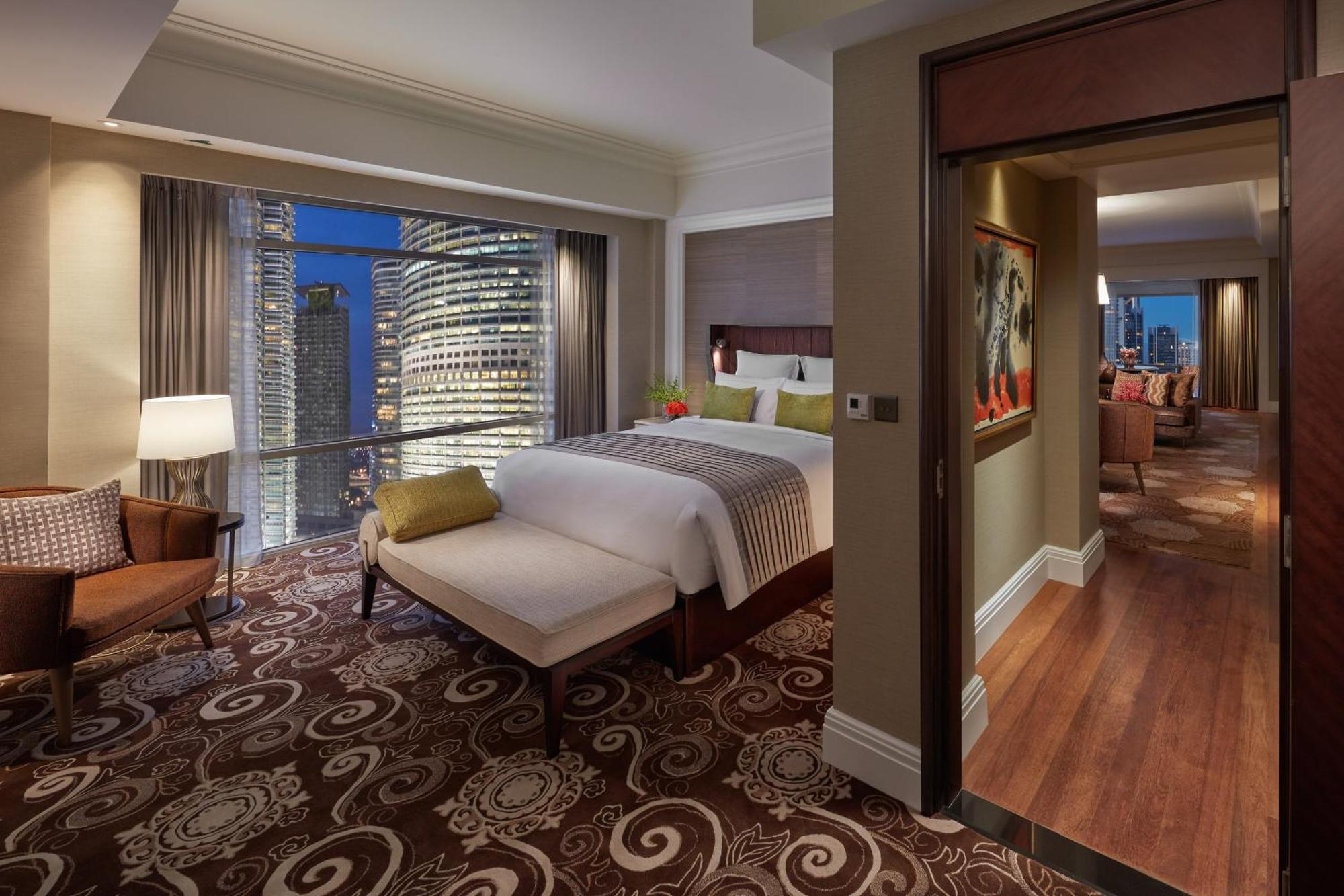 Mandarin Oriental, Hotel