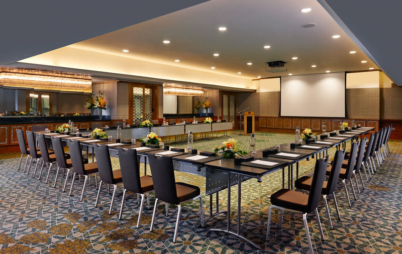 Mandarin Oriental,